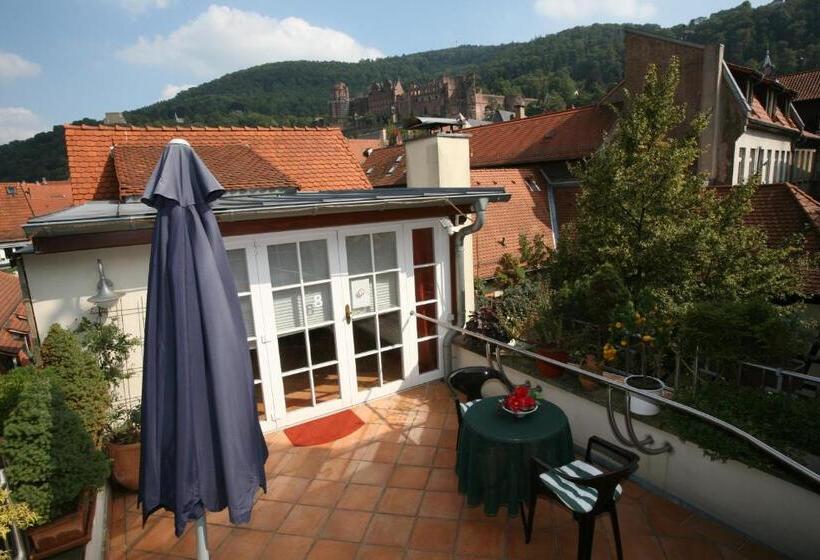 ジュニアスイート, Restaurant Hackteufel