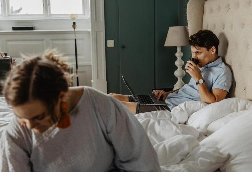 Люкс, Slottsvillan