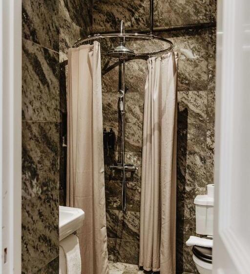 Номер Стандарт, Slottsvillan