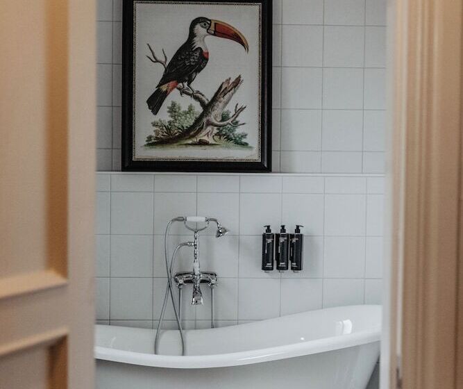 스위트, Slottsvillan