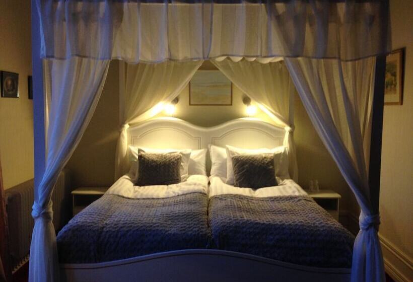 Quarto Estandar Cama Casal, Strand