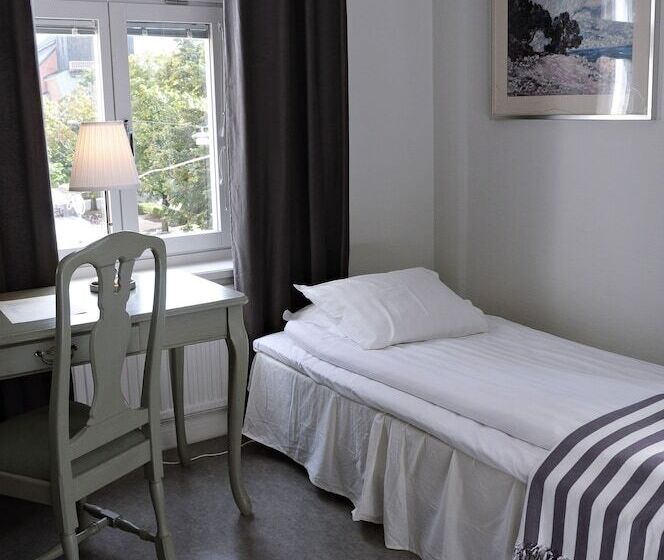 2 베드룸 패밀리 스위트, Strand