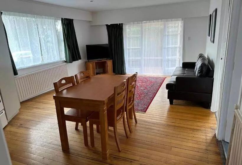 Perhehuoneisto, Malfroy Motor Lodge Rotorua