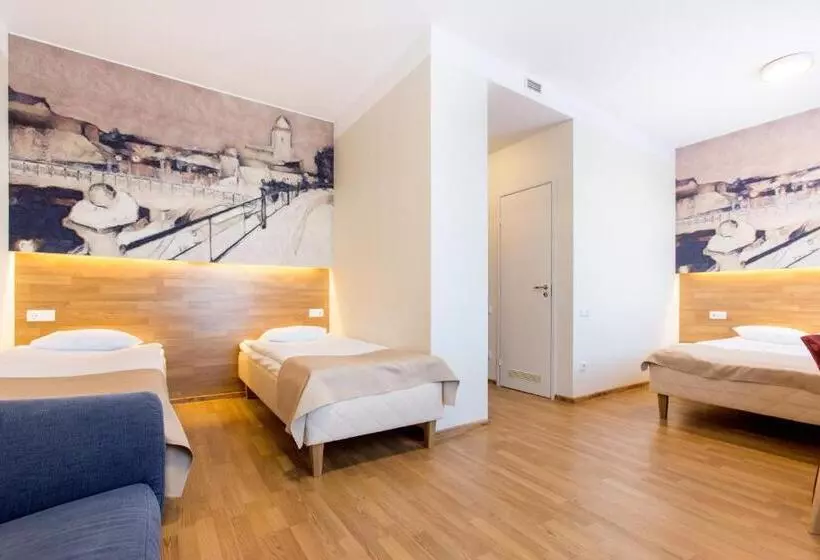 اتاق استاندارد سه نفره, Narva Hotell & Spaa