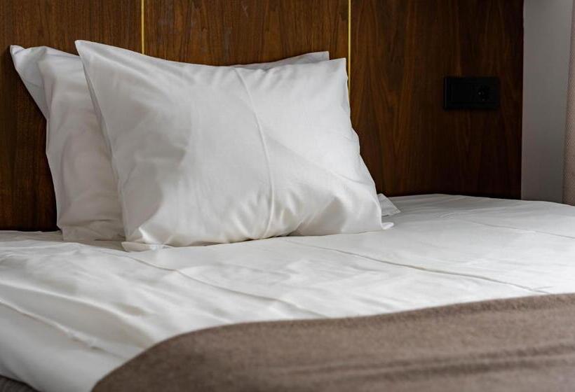 اتاق لوکس یک تخته, Narva Hotell & Spaa