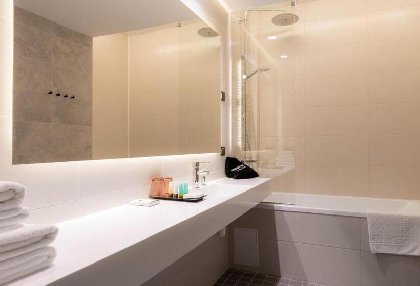 سوییت جونیور لوکس, Narva Hotell & Spaa