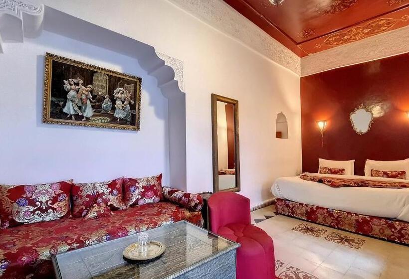 سوییت جونیور, Riad Argan