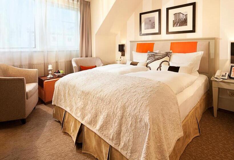 스탠다드 룸 측면 바다 전망, Strandhotel Ostseeblick