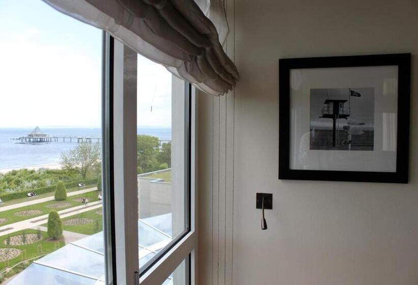 Полулюкс, Strandhotel Ostseeblick