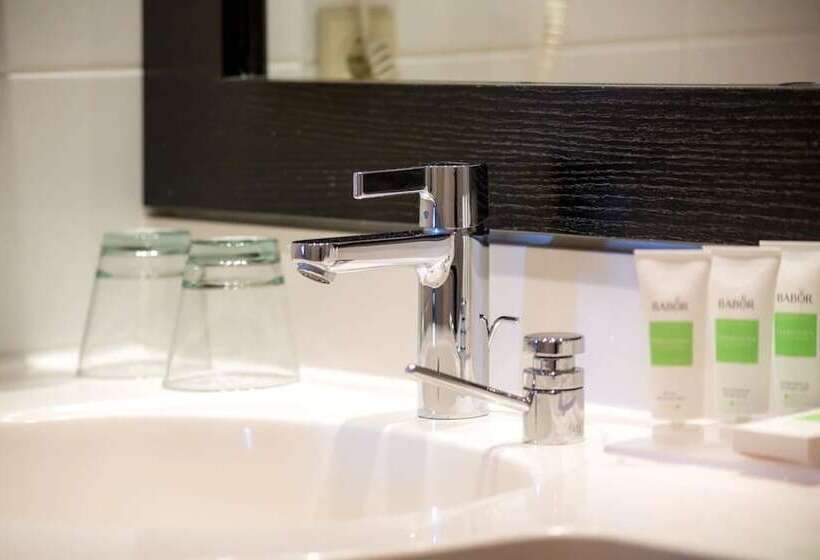 Номер Стандарт Вид на Море, Strandhotel Ostseeblick