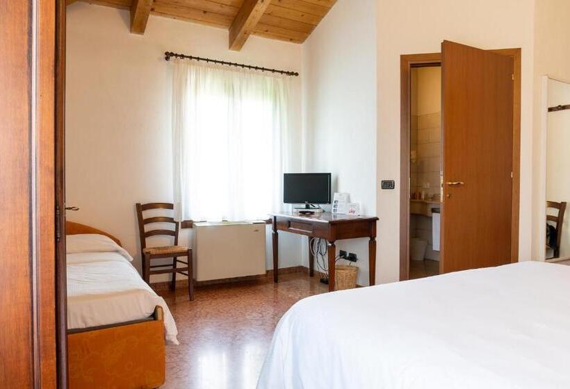 스탠다드 트리플 룸, Agriturismo Cà Nuova