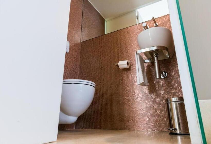 标准间, Albergo Del Sedile