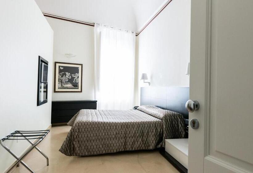 标准间, Albergo Del Sedile