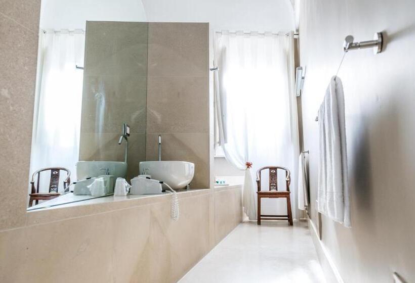 标准间, Albergo Del Sedile