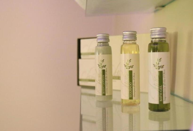 小型套房, Albergo Del Sedile