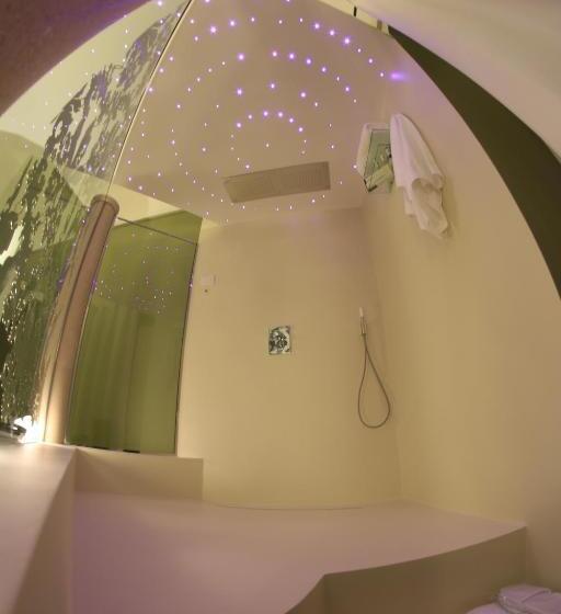 小型套房, Albergo Del Sedile