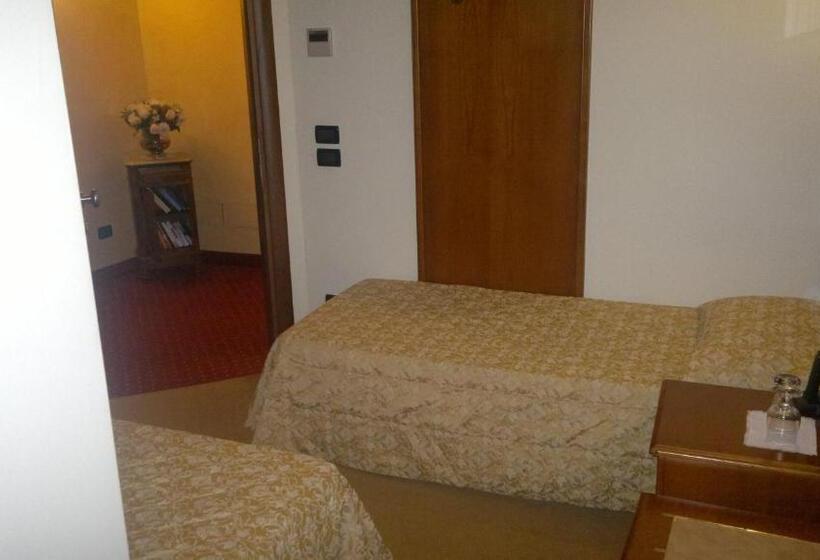 غرفة قياسية فردية, Albergo Ristorante Montebaldo