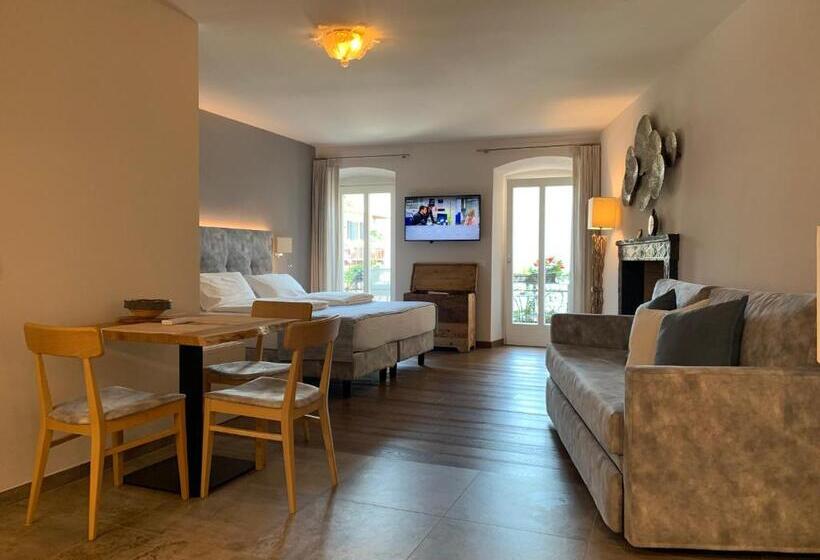 Standard studio with lake view, Albergo Ristorante Montebaldo