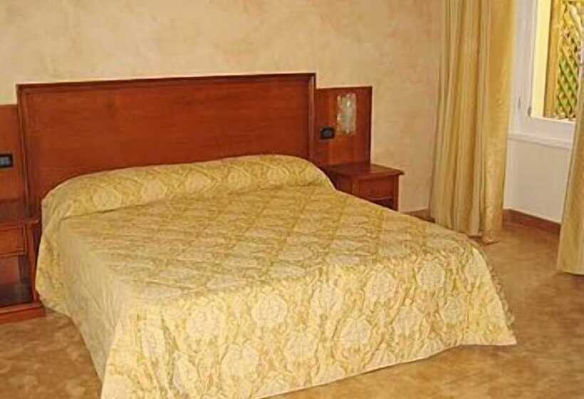 Номер Стандарт Вид на Горы, Albergo Ristorante Montebaldo