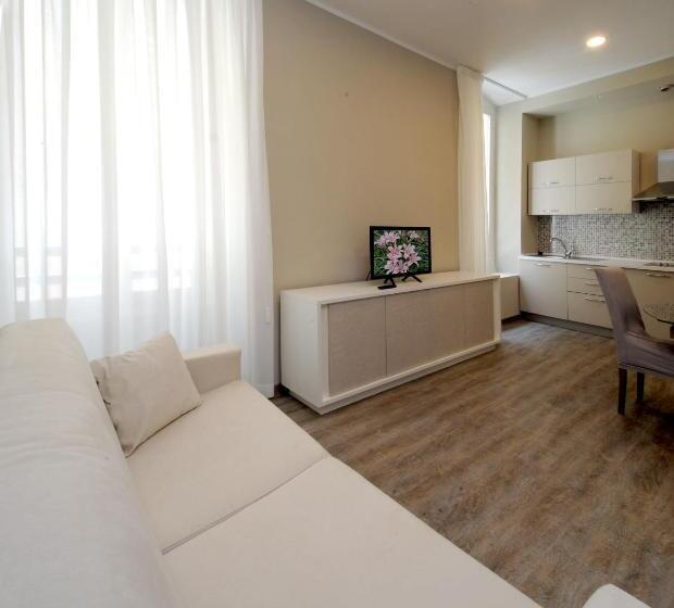 סוויטה עם מרפסת, Alexander & Spa