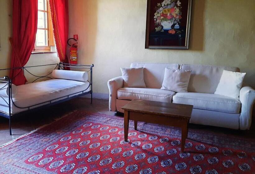 Suite, Borgo Livernano