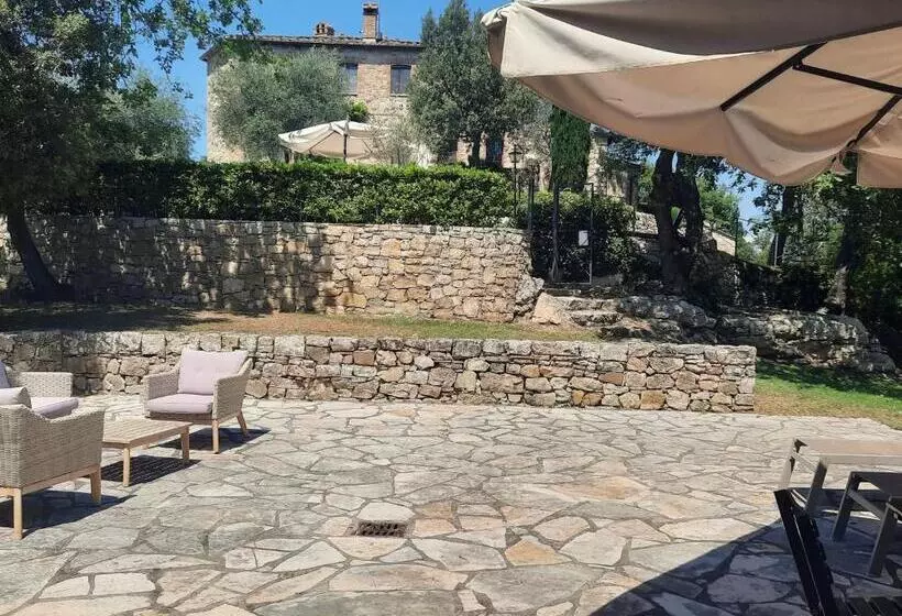 テラス付スイート, Borgo Livernano