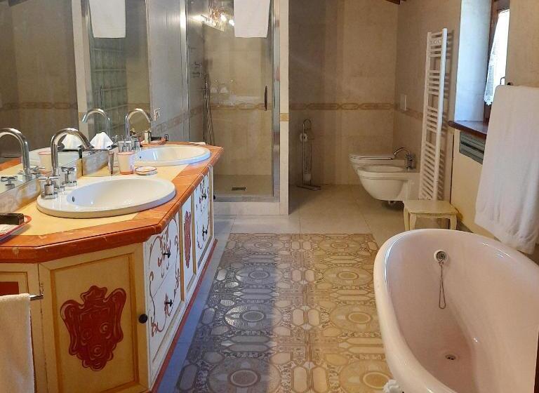 Suite com Terraço, Borgo Livernano