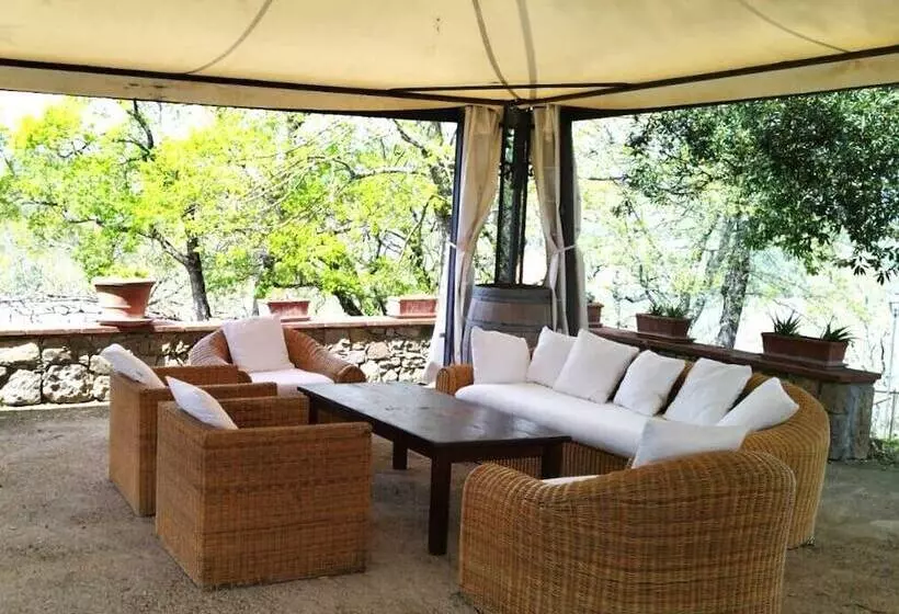 ジュニアスイート, Borgo Livernano