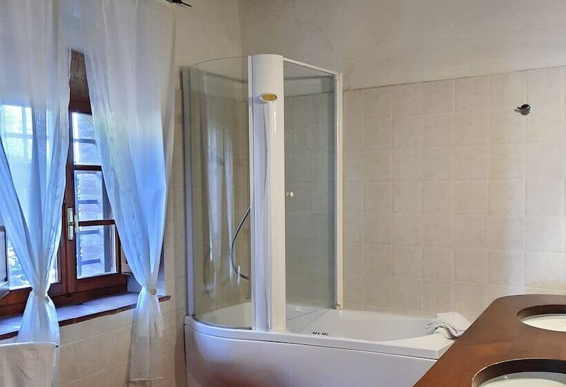 Suite, Borgo Livernano