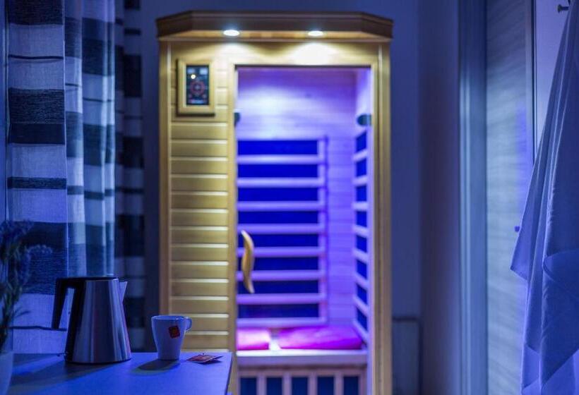 Полулюкс, Canarino