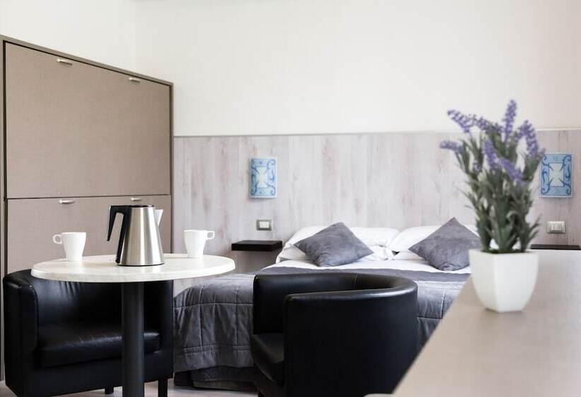 Полулюкс, Canarino