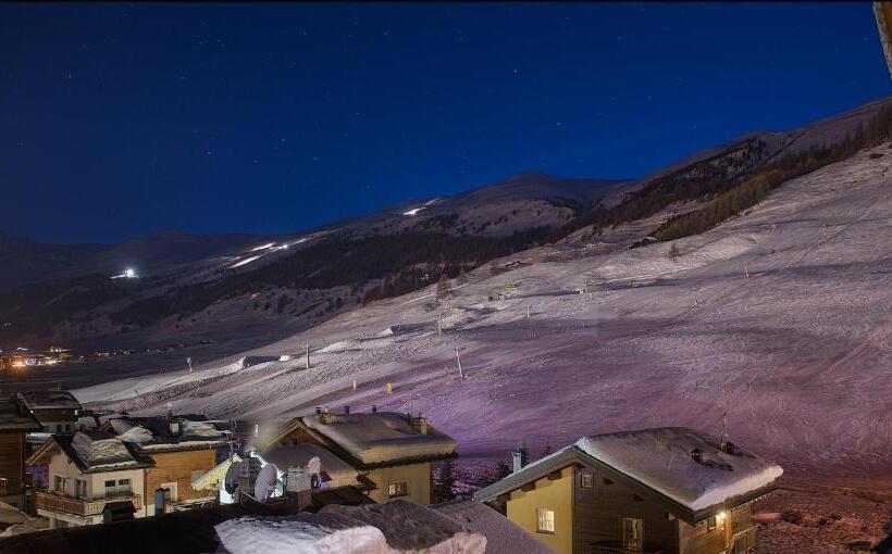 اتاق سوپریور, Cervo