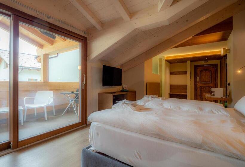 سوییت جونیور لوکس, Cervo