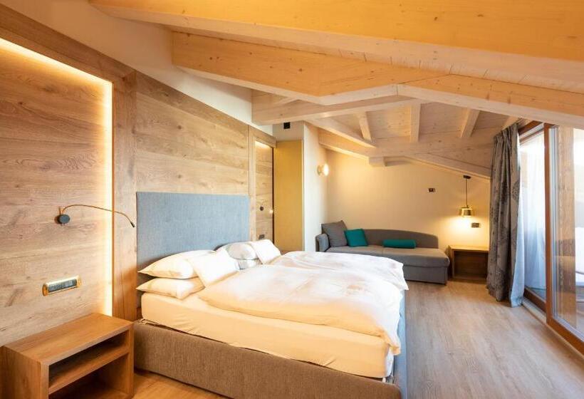 سوییت جونیور لوکس, Cervo