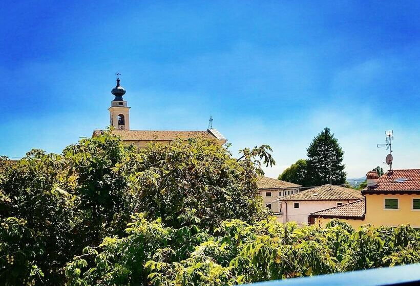 スタンダードルーム, Corte Malaspina