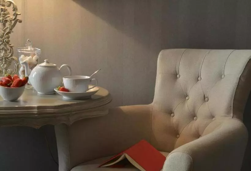 コンフォートルーム, Hôtel Saint Pierre Boutique Hôtel