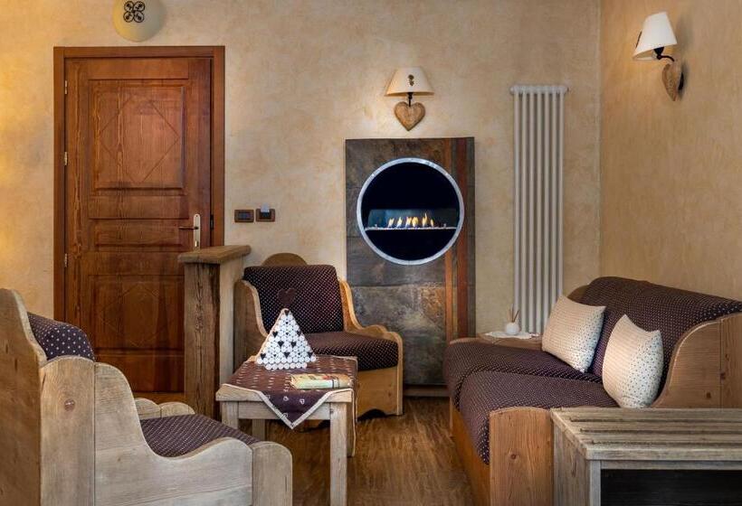 带阳台套房, Locanda Bellevue