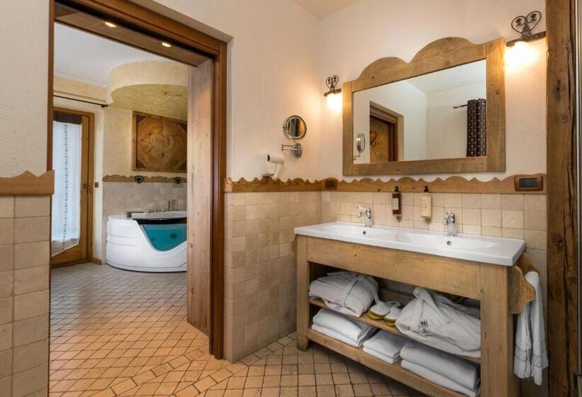 带阳台套房, Locanda Bellevue