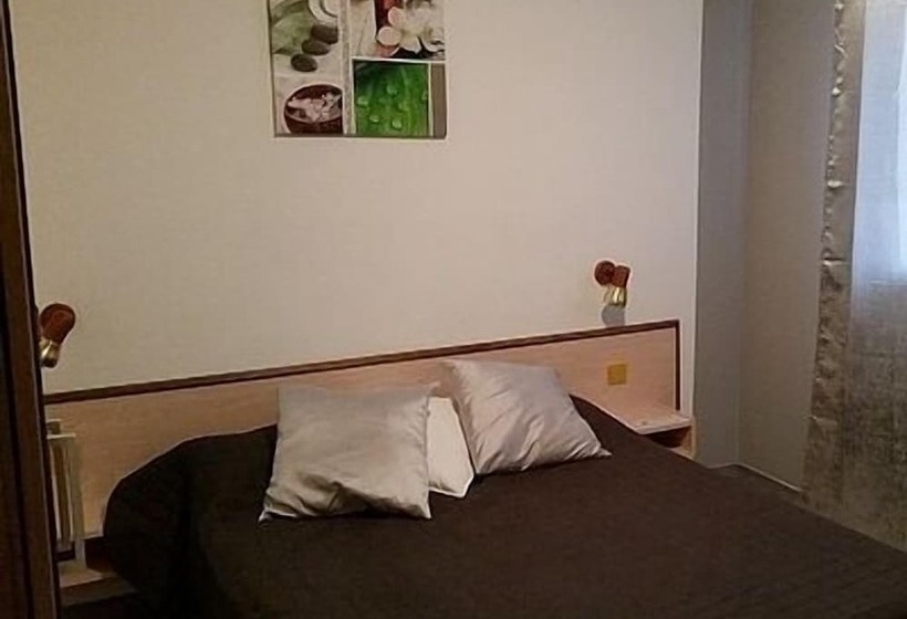 标准间, Logis La Grande Bastide