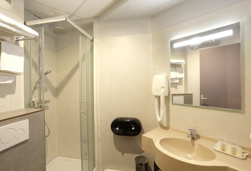 标准间, Le Relais Des Puys