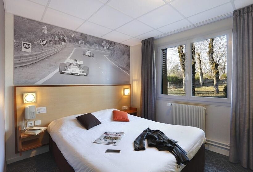 标准间, Le Relais Des Puys