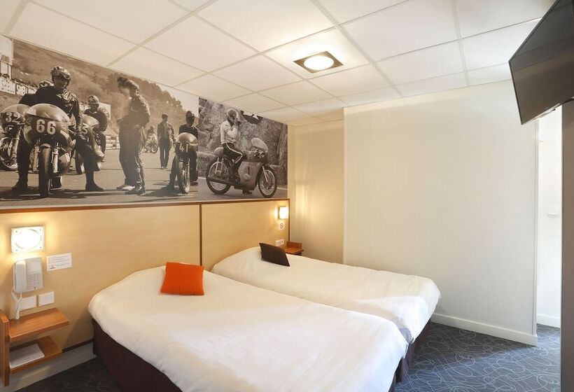 标准间, Le Relais Des Puys