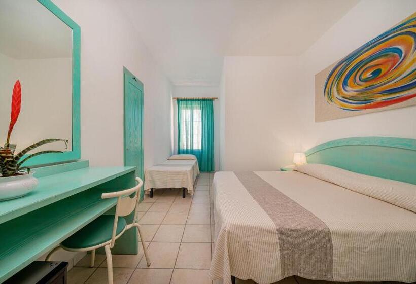 اتاق کلاسیک سه تخته, Marinaro