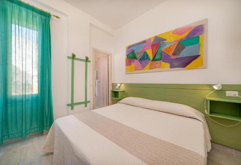 اتاق استاندارد, Marinaro