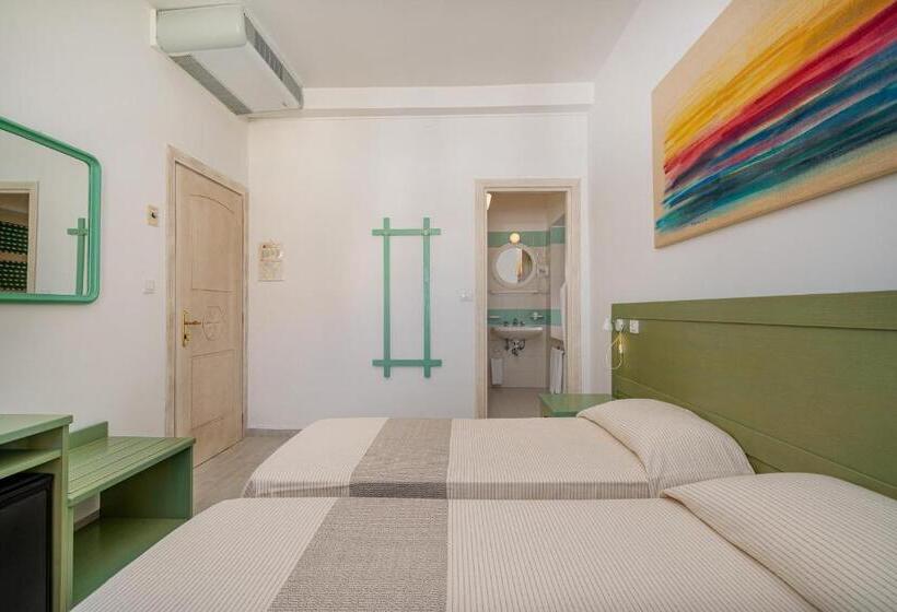 اتاق استاندارد, Marinaro