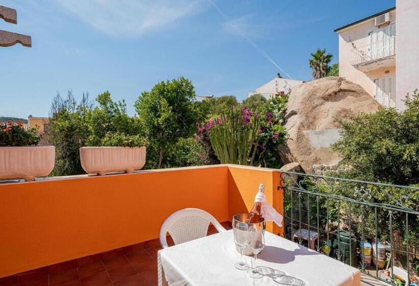 اتاق لوکس, Marinaro