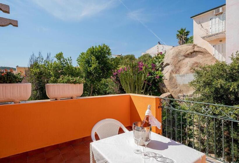 اتاق لوکس, Marinaro