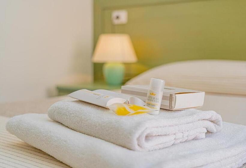 اتاق لوکس, Marinaro