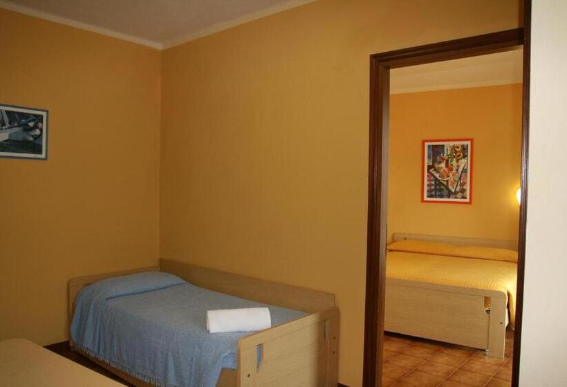 1 Bedroom Apartment Lake View, Merano