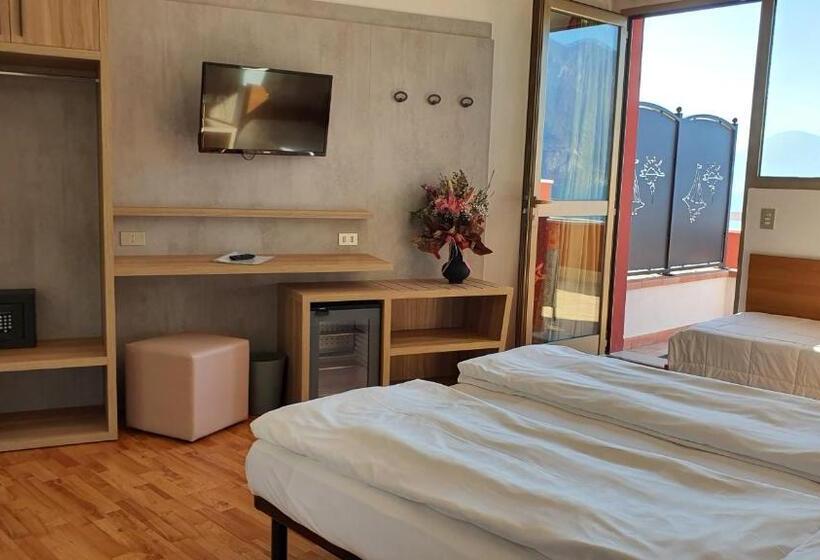 4인용 스탠다드 룸, Merano